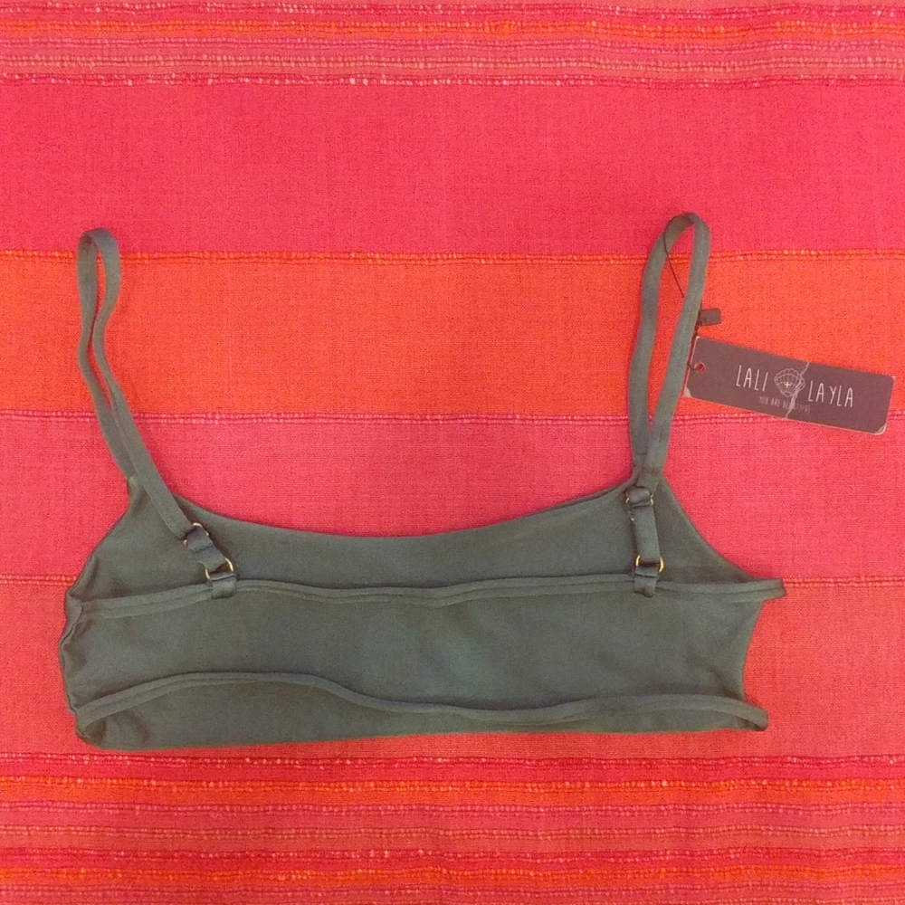 "Emerald City" bikini top M, bottom L!